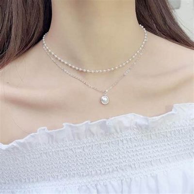 Mặt dây chuyền nữ bạc ngọc trai – Sự kết hợp hoàn hảo giữa vẻ đẹp cổ điển và hiện đại 2 Mặt dây chuyền nữ bạc ngọc trai